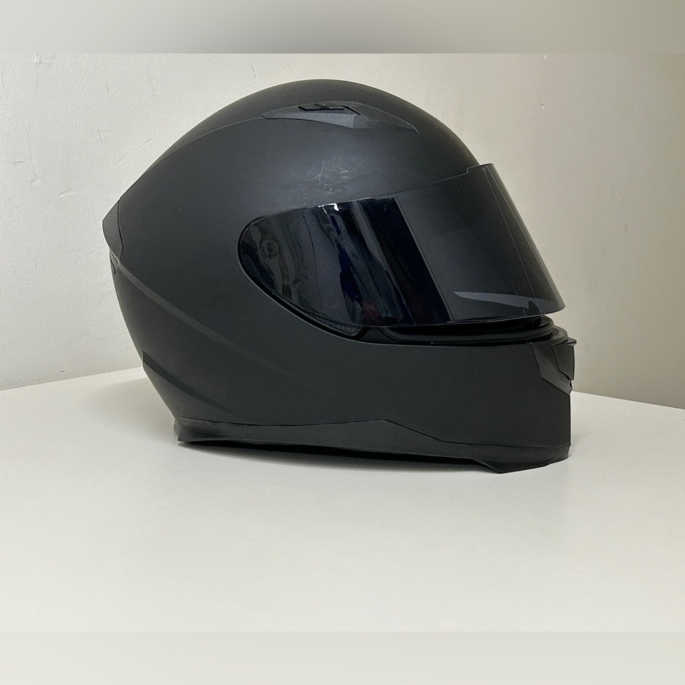 ILM Matte Black Full Face 2 Interchangeable Shield DOT Approved Riding Helmet